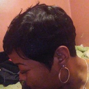 Meet your Posher, Petrina